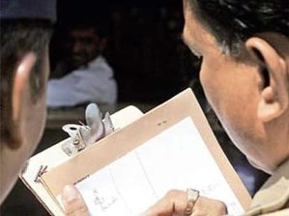 the matter of installing godse statue
