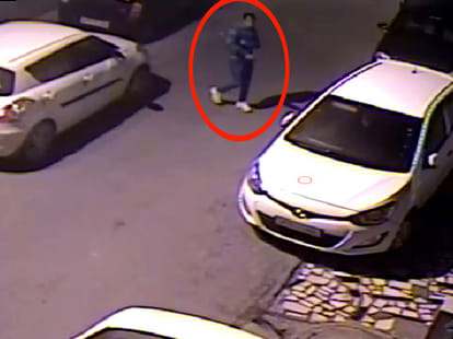 car thieves caught due to gps device in car in noida