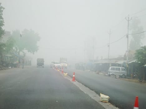 Fog dropped, grew cold, temperature reached 4.2 degree