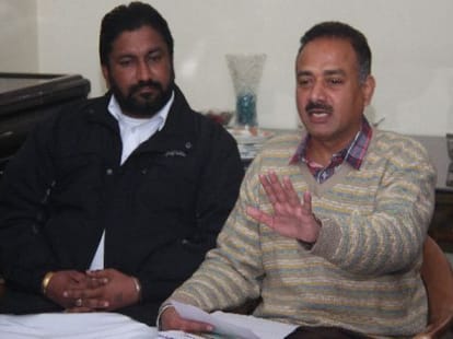 controversy on tour: clean chit to Councillor arun sood
