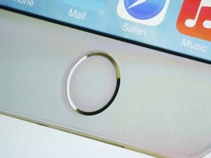Hackers can steal your fingerprint from a photo
