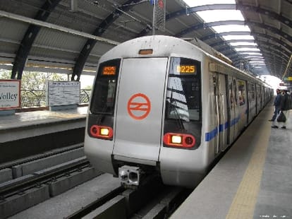 WiFi facility in delhi metro from july