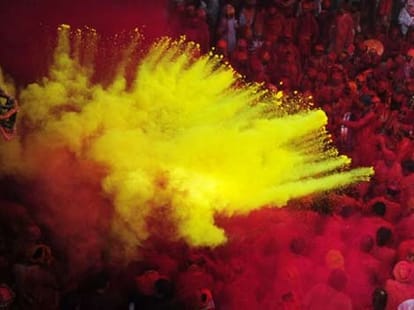 14 long weekends in new year 2015 - Welcome 2015
