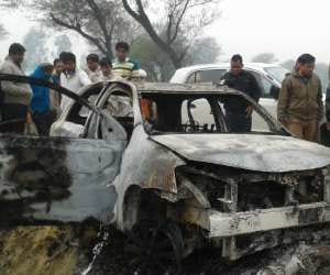 creepy murder of 4 young man, Burned in car