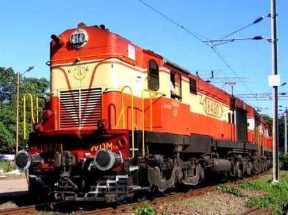 kanpur jammu express reached jammu today