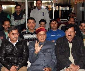 former cm dhumal targets govt of himachal pradesh.
