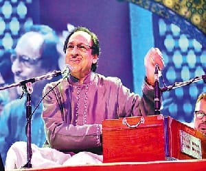 poetry program held in saffai mahotsav.