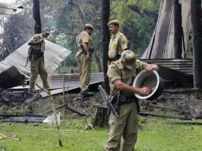 why bengali and muslim often die in riot?