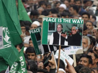why mehbooba mufti praising atal bihari vajpayee