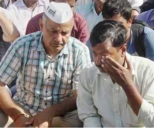 Kejriwal yet not received the invitation for republic day ceremony.