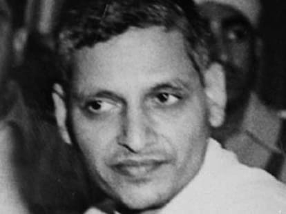 The flyover connecting Bhagat Singh Circle to Agrasen Circle about to be named for godse.