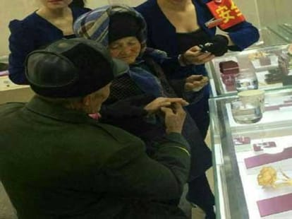 man gifts his wife a diamond ring post 50 years of marriage