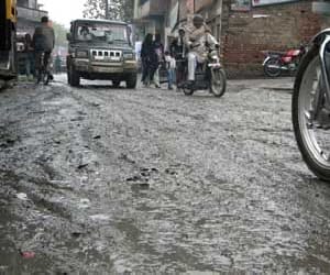 road of dehradun.