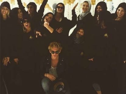 Selena Gomez deleted controversial mosque photo