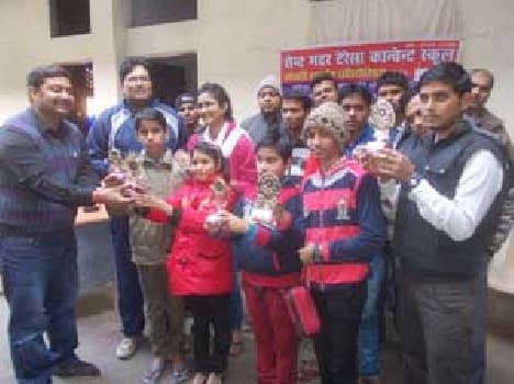 in chess Trivuwan, Rajkumar and sneha got top