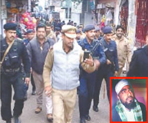were not SIMI terrorists hidden in Noida.