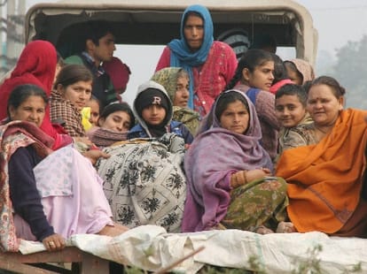Peace on the indo-pak border, villagers still intimidated