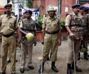 clashes during juloos in bareilly.