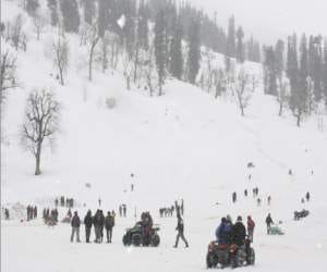 heavy snowfall in himachal.