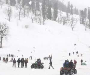 chances of snowfall in himachal.