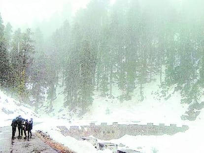 avalanche in uttarakhand.