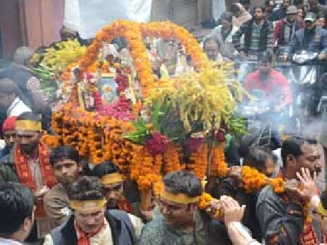 In sobha yatra participate people