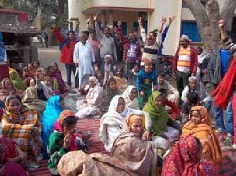 The cleaning workers on indefinite strike