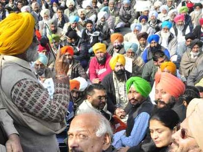 parneet kaur alligade akali leader regarding drug issue
