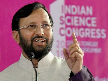 Aeroplanes existed in India 7000 years ago - Anand Badas in Indian Ccience Congress