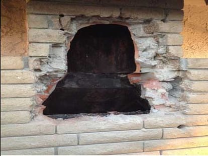 woman got stuck inside chimney all nude in a bid to meet him