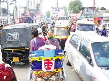 auto route diversion in lucknow.