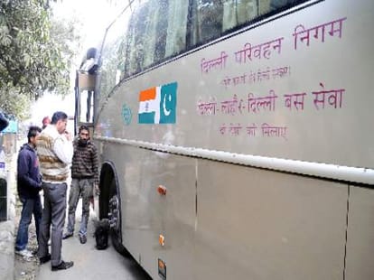 technical error in indo pak bus service sada e sarhad