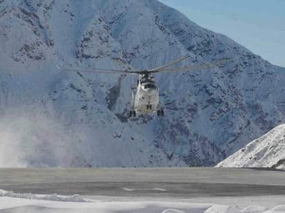 mi-26 helicopter land in kedarnath.