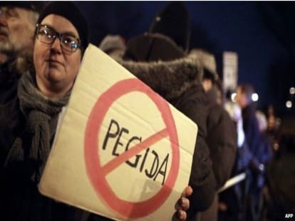 people protest against islam