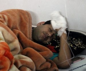 stabbed to dhaba owner, serious in hospital