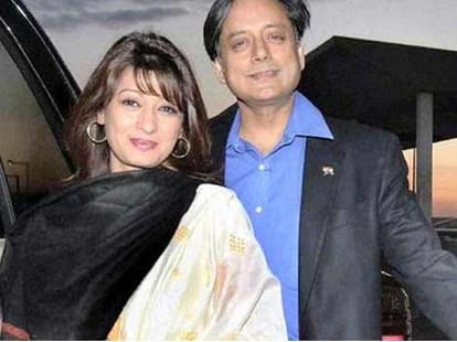 A visitor met sunanda 2 days before her death.
