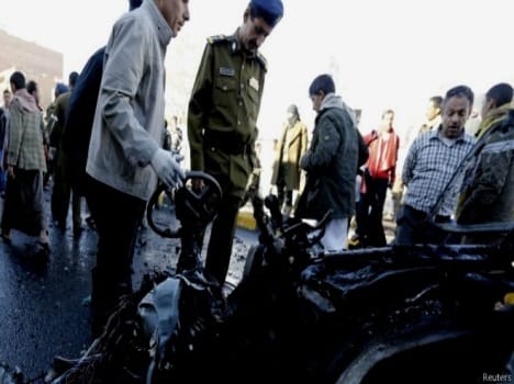 30 people killed bomb blast in yemen