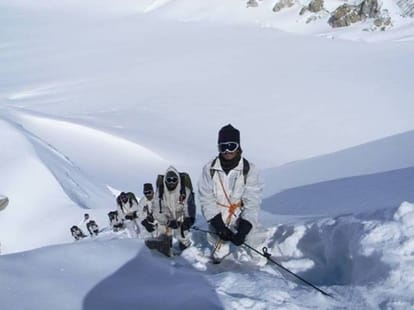 Siachen avalanche: a martyr's body was found