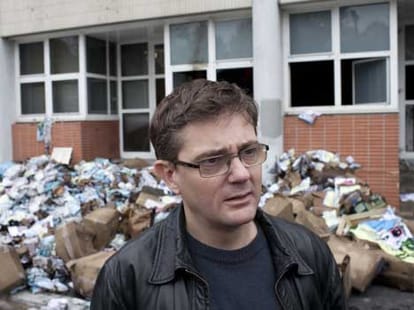 Terrorist killd 4 famous Cartoonists of France in Charlie Hebdo Attack