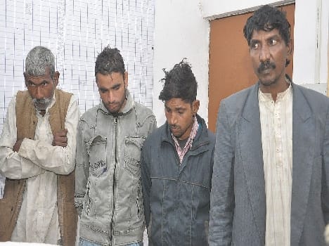 property dealer kidnapped for the 80 lakh