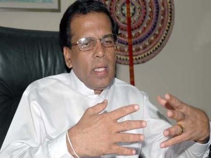 Sri Lanka's new Prez Maithripala Sirisena did the impossible