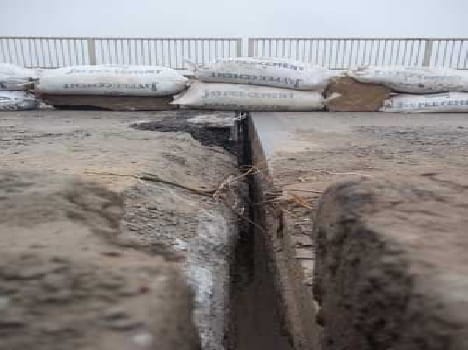 The threat to bridge the rift