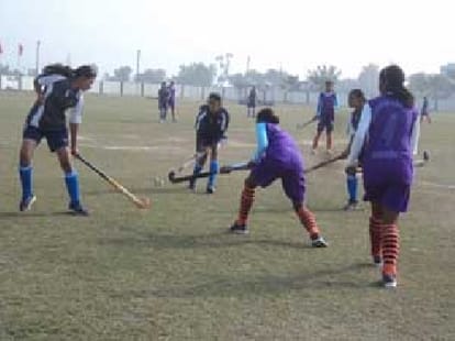  Sports man of haryana get 100 rupees for three time meal