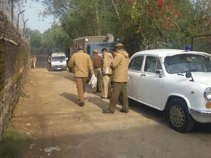 Woman gangraped and murdered in delhi.