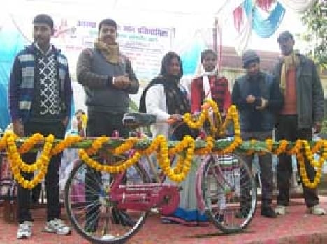 Neha Yadav took turns in competition