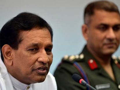 Rajapaksa With the help of the army wanted to capture power