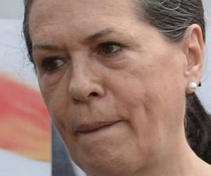 corruption in sonia gandhi mp fund.