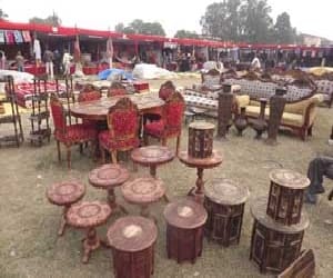 kashmiri businessman suffer from terrorism.