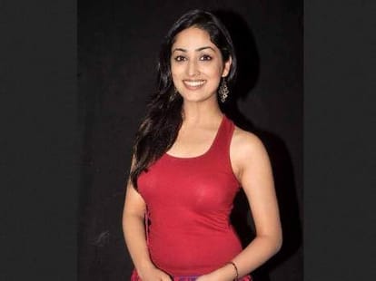 Yami Gautam fall in Pulkit's love