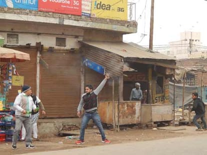 Now communal burning in Hathras, police were helpless